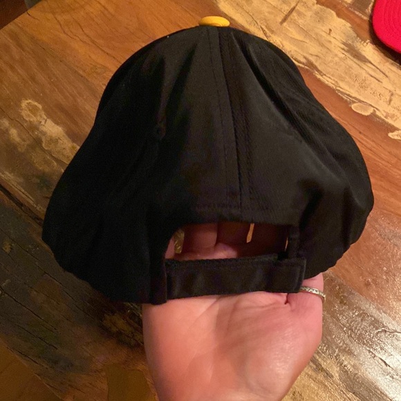 3 item bundle for $15✨create your bundle and send 🩷 Bruins hat - Picture 2 of 2